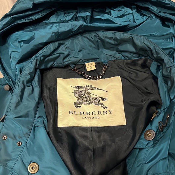 Burberry coat. This is my favorite thing I’ve ever owned. - Picture 2 of 6